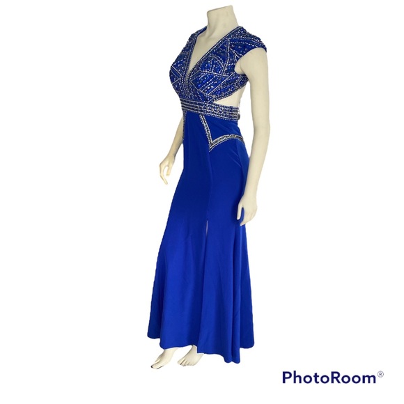 Mac Duggal Royal Blue Dress Gown - Picture 6 of 8